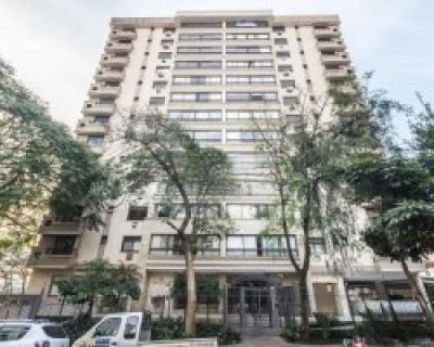 Apartamento à venda com 140m², 3 dormitórios, 1 suíte, 3 vagas no bairro Mont Serrat em Porto Alegre