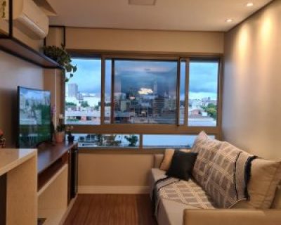 Apartamento à venda com 64m², 2 dormitórios, 1 suíte, 1 vaga no bairro Praia de Belas em Porto Alegre