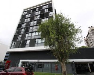 Apartamento à venda com 66m², 1 dormitório, 1 vaga no bairro Auxiliadora em Porto Alegre