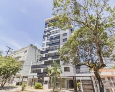 Apartamento à venda com 123m², 3 dormitórios, 1 suíte, 2 vagas no bairro Petrópolis em Porto Alegre