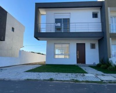 Casa em Condomínio à venda com 122m², 3 dormitórios, 3 suítes, 2 vagas no bairro Petrópolis em Porto Alegre