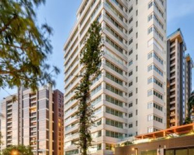 Apartamento à venda com 257m², 4 dormitórios, 4 suítes, 4 vagas no bairro Bela Vista em Porto Alegre