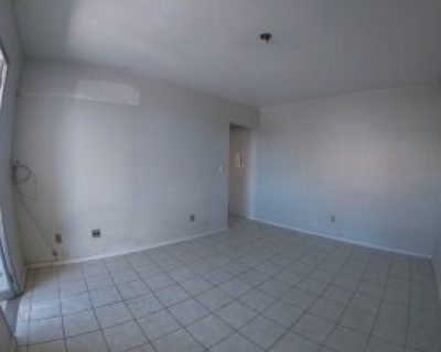 Apartamento à venda com 73m², 2 dormitórios no bairro Farroupilha em Porto Alegre