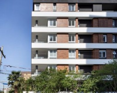 Apartamento à venda com 230m², 3 dormitórios, 3 suítes, 2 vagas no bairro Menino Deus em Porto Alegre