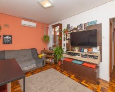 Apartamento à venda com 64m², 2 dormitórios no bairro Cidade Baixa em Porto Alegre