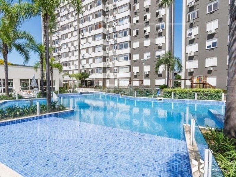 Apartamento à venda com 72m², 2 dormitórios, 1 suíte, 2 vagas no bairro São João em Porto Alegre