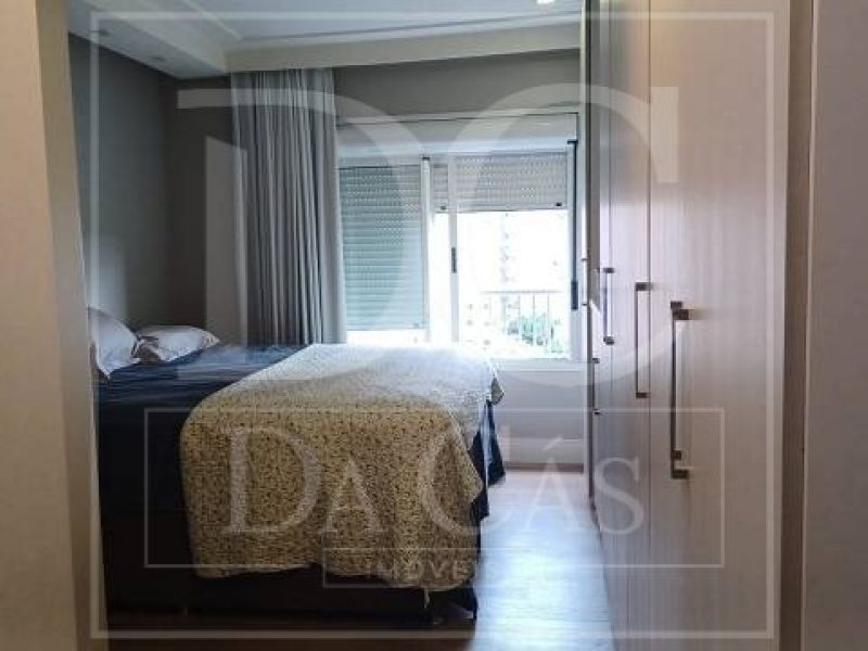 Apartamento à venda com 128m², 3 dormitórios, 1 suíte, 2 vagas no bairro Jardim do Salso em Porto Alegre