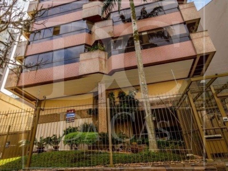 Cobertura à venda com 283m², 3 dormitórios, 1 suíte, 2 vagas no bairro Bela Vista em Porto Alegre