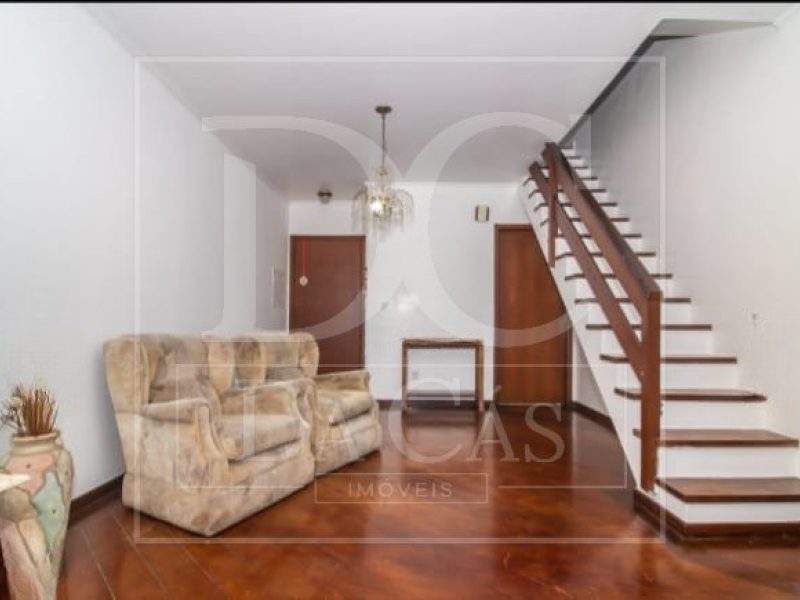 Apartamento à venda com 206m², 4 dormitórios, 2 suítes, 2 vagas no bairro Passo da Areia em Porto Alegre