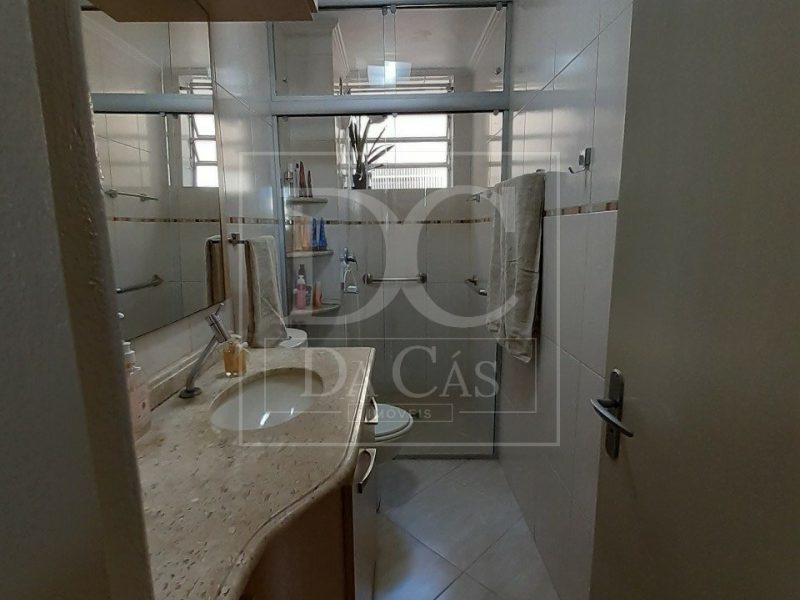 Apartamento à venda com 53m², 2 dormitórios, 1 vaga no bairro Higienópolis em Porto Alegre