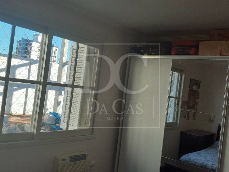 Apartamento à venda com 53m², 2 dormitórios, 1 vaga no bairro Higienópolis em Porto Alegre