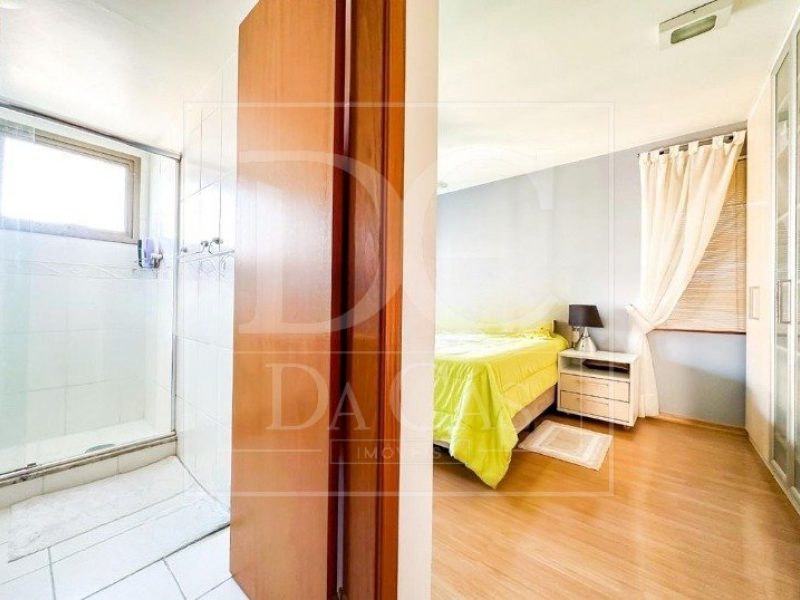 Apartamento à venda com 140m², 3 dormitórios, 1 suíte, 2 vagas no bairro Higienópolis em Porto Alegre