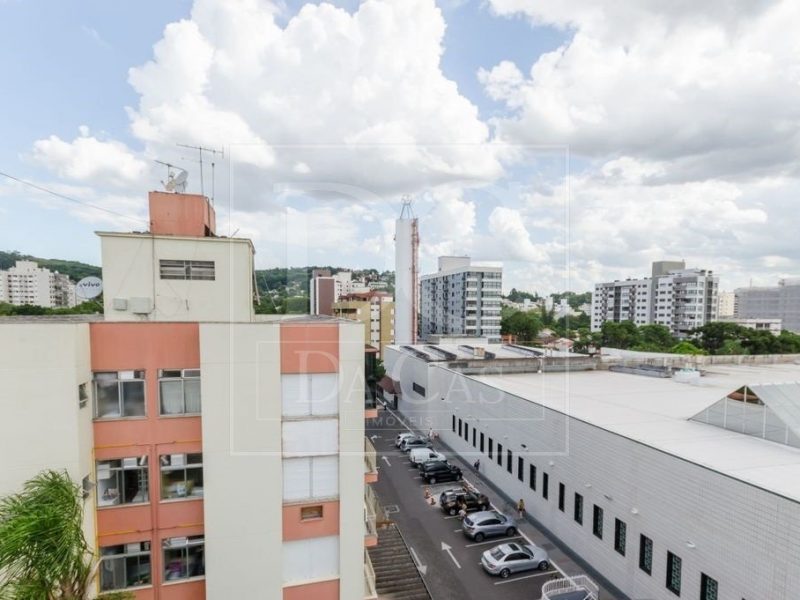 Cobertura à venda com 129m², 2 dormitórios, 1 vaga no bairro Tristeza em Porto Alegre