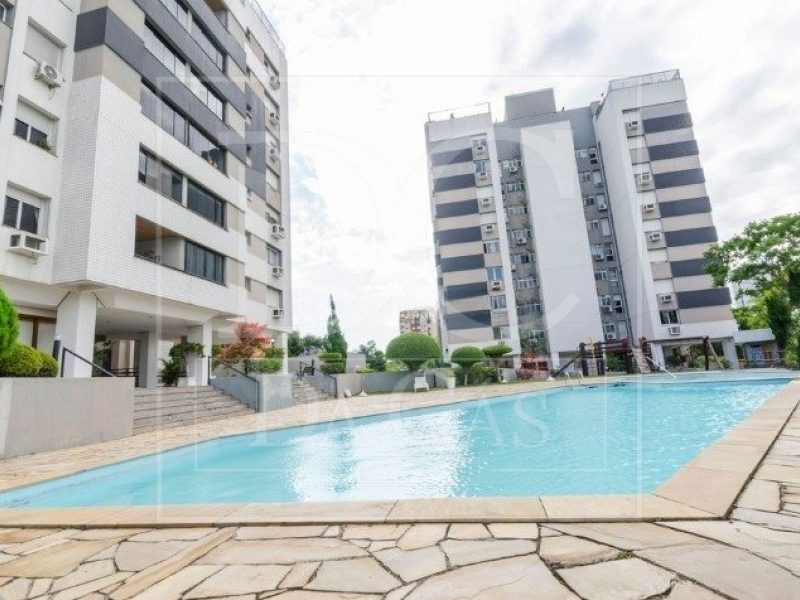 Apartamento à venda com 111m², 3 dormitórios, 1 suíte, 2 vagas no bairro Bela Vista em Porto Alegre