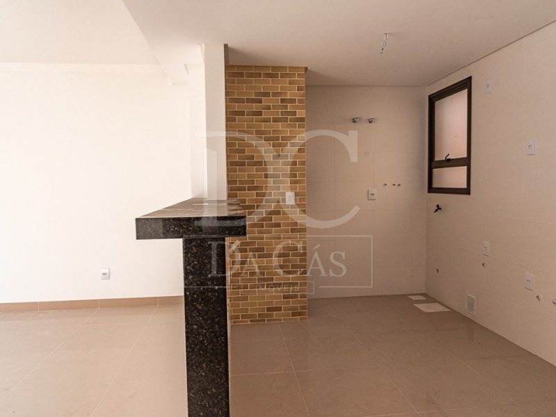 Apartamento à venda com 73m², 2 dormitórios, 1 suíte, 1 vaga no bairro Petrópolis em Porto Alegre