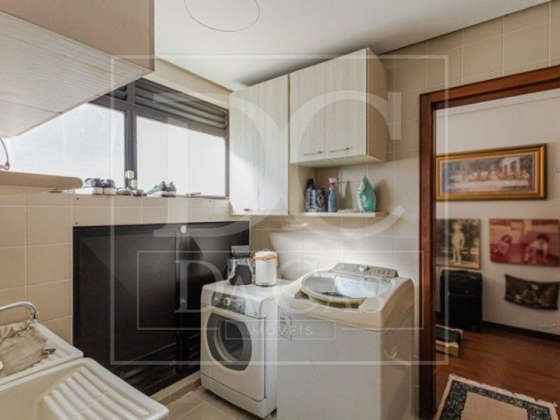 Apartamento à venda com 253m², 3 dormitórios, 2 suítes, 3 vagas no bairro Petrópolis em Porto Alegre