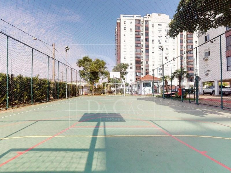 Apartamento à venda com 79m², 3 dormitórios, 1 suíte, 1 vaga no bairro Jardim Botânico em Porto Alegre