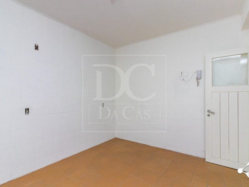 Apartamento à venda com 144m², 4 dormitórios, 1 vaga no bairro Centro Histórico em Porto Alegre