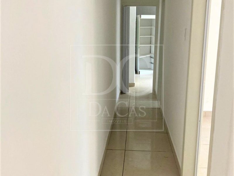 Apartamento à venda com 43m², 2 dormitórios no bairro Santana em Porto Alegre