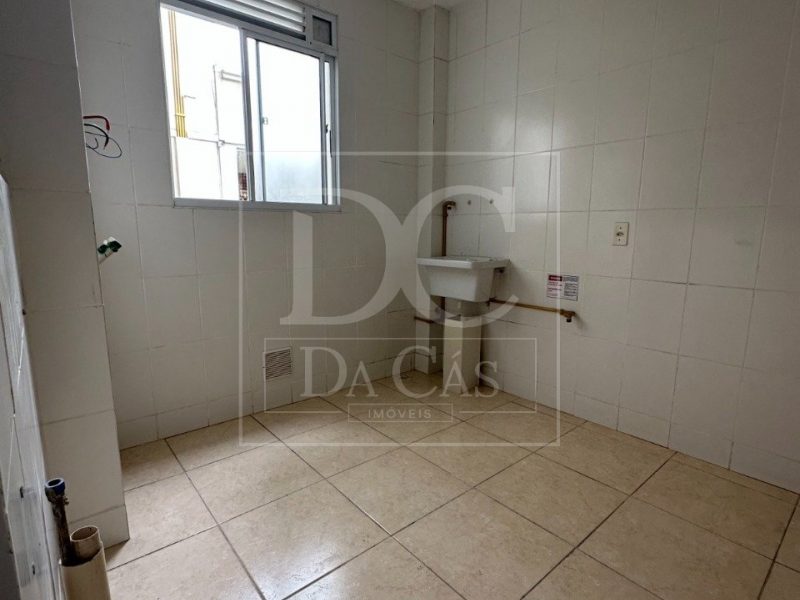 Apartamento à venda com 46m², 2 dormitórios, 1 vaga no bairro Jardim Leopoldina em Porto Alegre