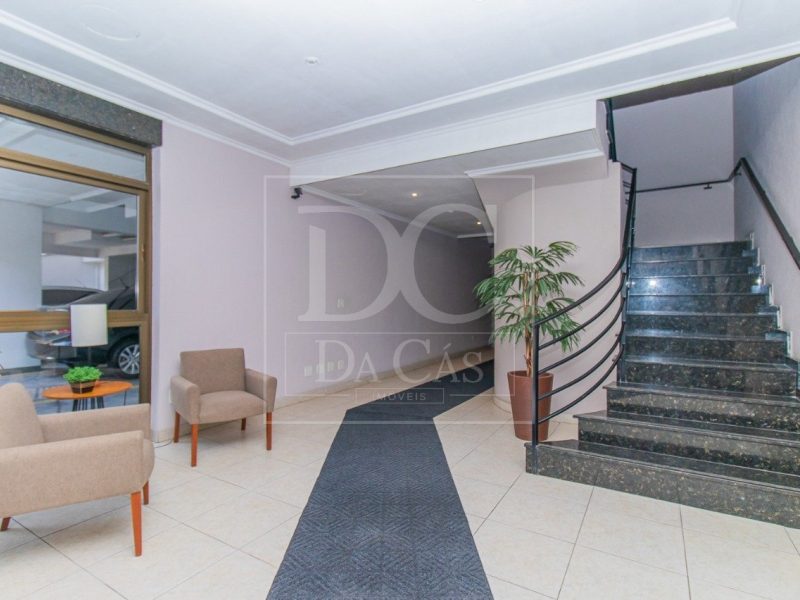 Apartamento à venda com 176m², 4 dormitórios, 3 suítes, 3 vagas no bairro Centro Histórico em Porto Alegre