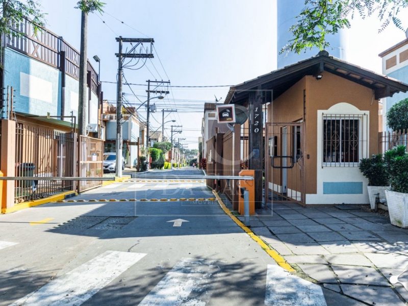 Casa em Condomínio à venda com 97m², 2 dormitórios, 1 suíte, 1 vaga no bairro Jardim Itu em Porto Alegre