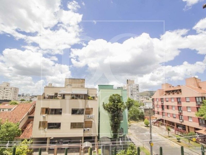 Cobertura à venda com 86m², 2 dormitórios, 1 suíte, 2 vagas no bairro Partenon em Porto Alegre