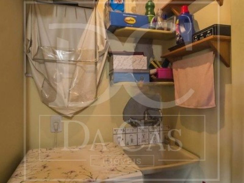 Cobertura à venda com 86m², 2 dormitórios, 1 suíte, 2 vagas no bairro Partenon em Porto Alegre