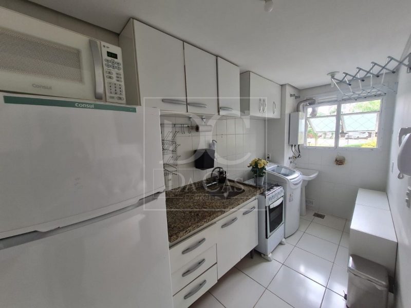 Apartamento à venda com 62m², 2 dormitórios, 1 suíte, 1 vaga no bairro Jardim Carvalho em Porto Alegre