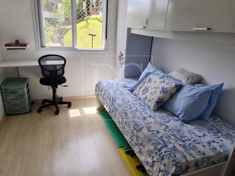 Apartamento à venda com 62m², 2 dormitórios, 1 suíte, 1 vaga no bairro Jardim Carvalho em Porto Alegre