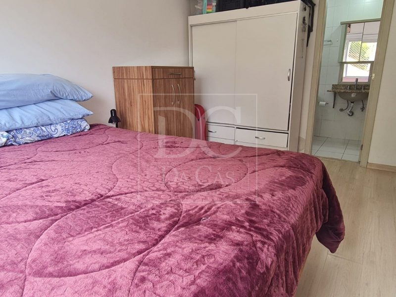 Apartamento à venda com 62m², 2 dormitórios, 1 suíte, 1 vaga no bairro Jardim Carvalho em Porto Alegre