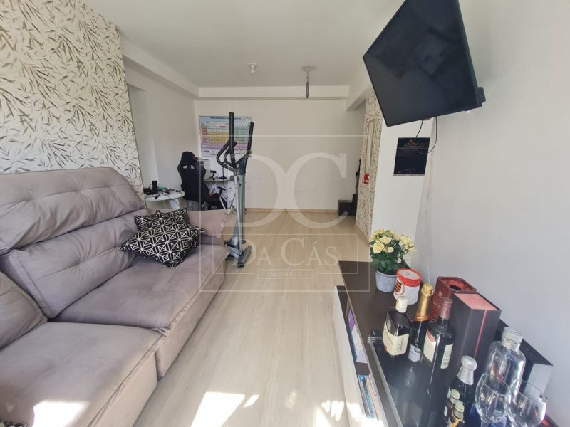 Apartamento à venda com 62m², 2 dormitórios, 1 suíte, 1 vaga no bairro Jardim Carvalho em Porto Alegre