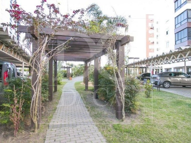 Apartamento à venda com 79m², 3 dormitórios, 1 suíte, 1 vaga no bairro Jardim Botânico em Porto Alegre