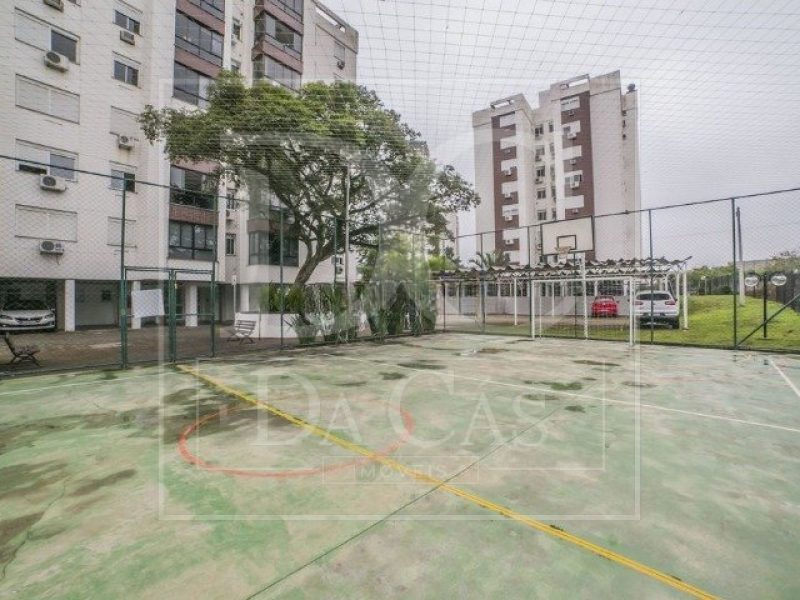 Apartamento à venda com 79m², 3 dormitórios, 1 suíte, 1 vaga no bairro Jardim Botânico em Porto Alegre