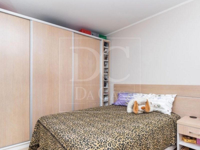 Apartamento à venda com 117m², 3 dormitórios, 1 suíte, 2 vagas no bairro Petrópolis em Porto Alegre