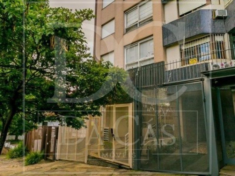 Cobertura à venda com 126m², 3 dormitórios, 1 suíte, 2 vagas no bairro Petrópolis em Porto Alegre