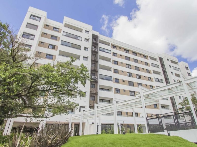 Apartamento à venda com 136m², 3 dormitórios, 3 suítes, 3 vagas no bairro Vila Jardim em Porto Alegre