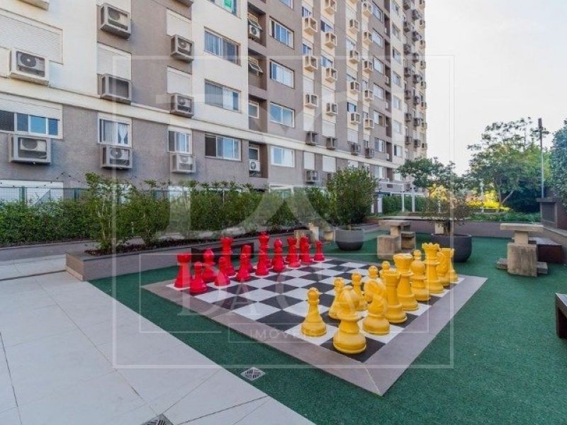 Apartamento à venda com 76m², 3 dormitórios, 1 suíte, 1 vaga no bairro Jardim Lindóia em Porto Alegre