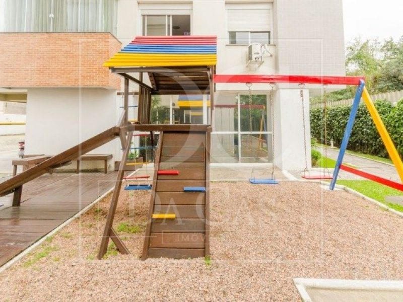 Apartamento à venda com 61m², 2 dormitórios, 1 vaga no bairro Camaquã em Porto Alegre