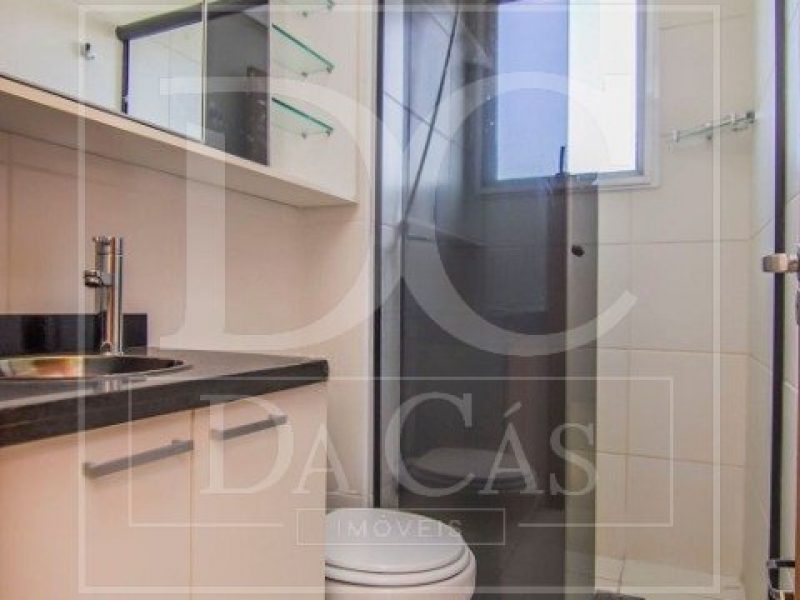 Apartamento à venda com 61m², 2 dormitórios, 1 vaga no bairro Camaquã em Porto Alegre