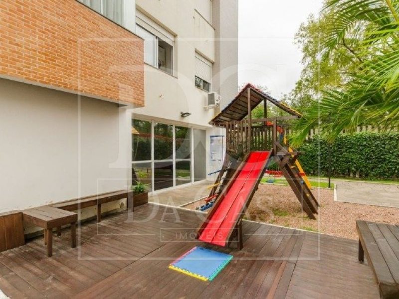 Apartamento à venda com 61m², 2 dormitórios, 1 vaga no bairro Camaquã em Porto Alegre