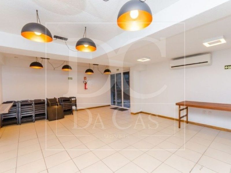 Apartamento à venda com 61m², 2 dormitórios, 1 vaga no bairro Camaquã em Porto Alegre