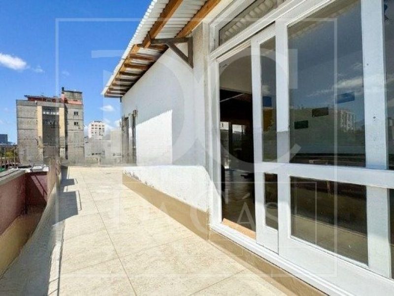 Apartamento à venda com 59m², 2 dormitórios, 1 vaga no bairro Bom Fim em Porto Alegre