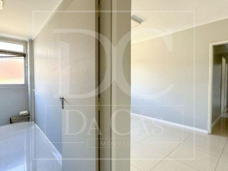 Apartamento à venda com 59m², 2 dormitórios, 1 vaga no bairro Bom Fim em Porto Alegre