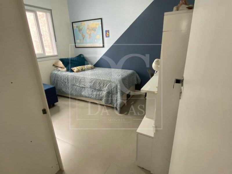 Apartamento à venda com 67m², 3 dormitórios, 1 suíte, 1 vaga no bairro Jardim Lindóia em Porto Alegre