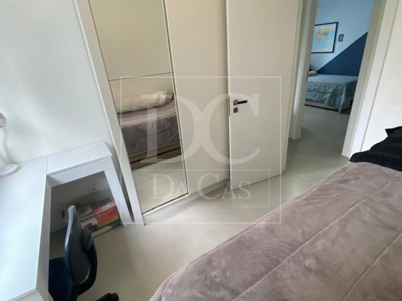 Apartamento à venda com 67m², 3 dormitórios, 1 suíte, 1 vaga no bairro Jardim Lindóia em Porto Alegre