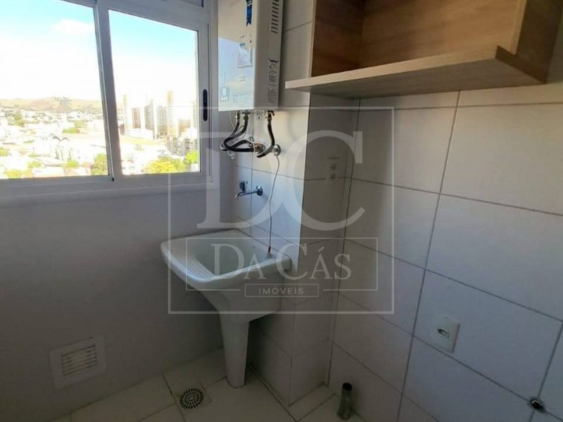 Apartamento à venda com 40m², 1 dormitório, 1 vaga no bairro Rio Branco em Porto Alegre