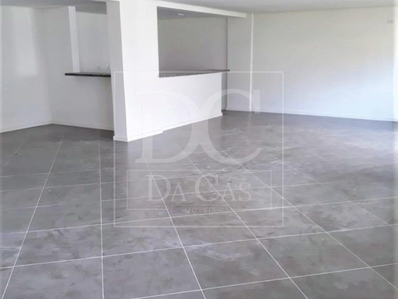 Apartamento à venda com 66m², 2 dormitórios, 1 suíte, 1 vaga no bairro Santo Antônio em Porto Alegre