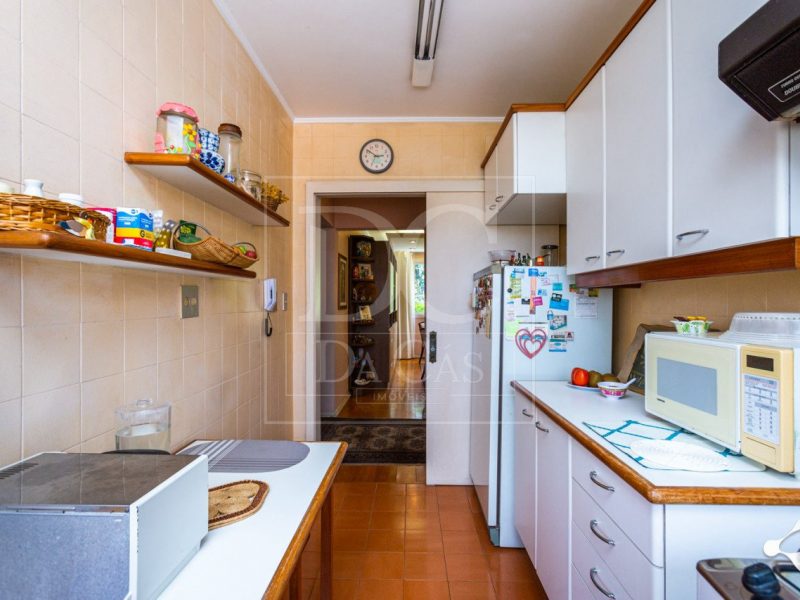 Apartamento à venda com 79m², 2 dormitórios, 1 vaga no bairro Petrópolis em Porto Alegre