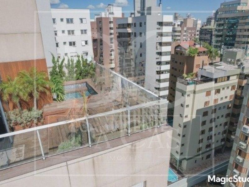 Cobertura à venda com 310m², 3 dormitórios, 3 suítes, 6 vagas no bairro Auxiliadora em Porto Alegre